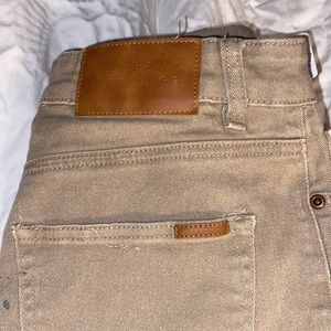 Ladies beige Urban Heritage jeans see pics green marks size 30